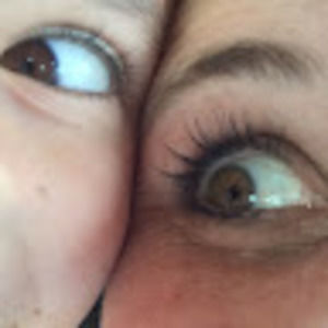 Meet your Posher, Cynthia